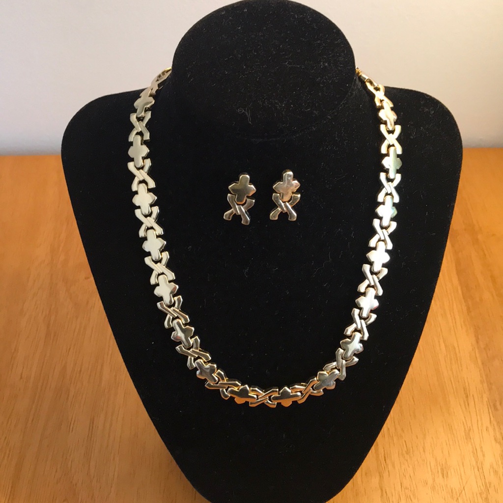 Bijoux Terner Gold Tone Necklace And Earrings Set
